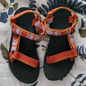 Teva Moon Phase Sandals, size 8 NWT